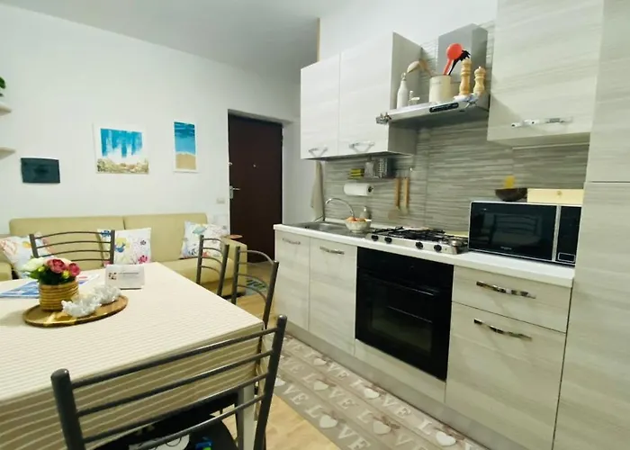 Residenza Stella Marina Lm 公寓